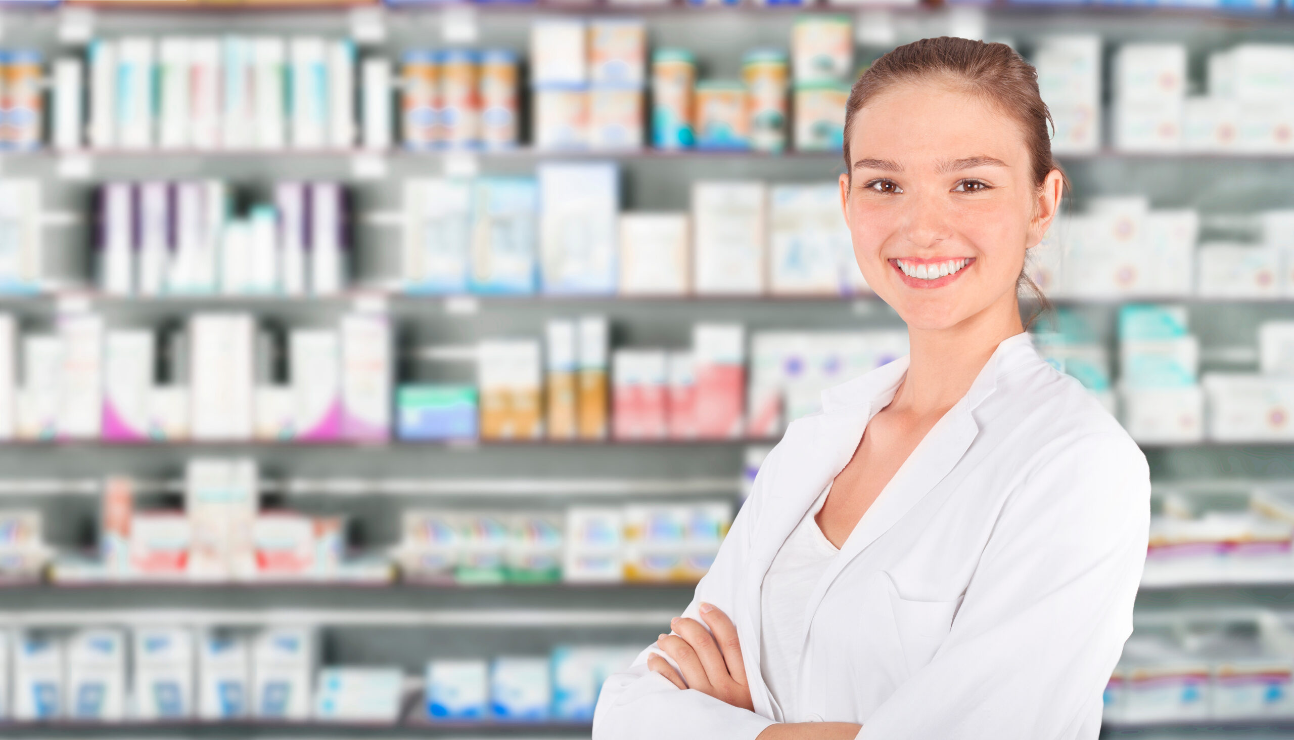 Between Medicine and Patient: The Pharmacy as a Bridge to Health